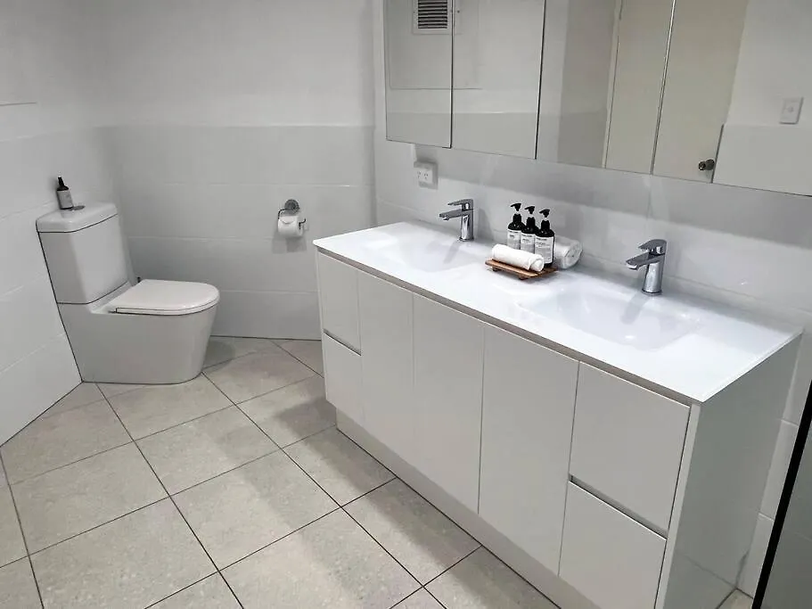 Coral Sea Tranquility - Oceanview Apartment Yorkeys Knob 0*,  Australia