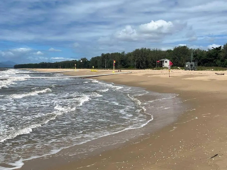 Coral Sea Tranquility - Oceanview Apartment Yorkeys Knob Australia